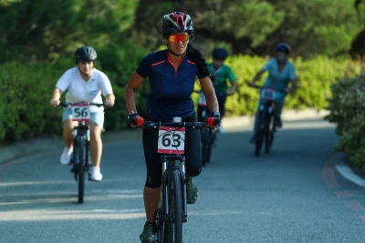 "Konstitusiya və Suverenlik İli" çərçivəsində dövlət qurumları arasında velosiped yarışı - FOTO