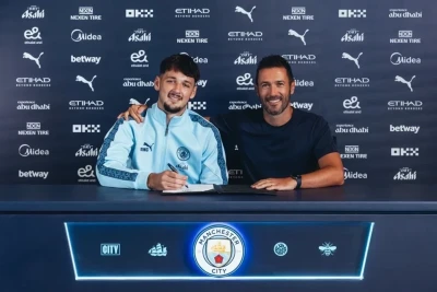 "Mançester Siti" Ceyms Traffordun transferini rəsmiləşdirdi