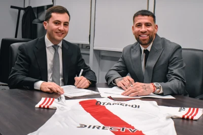 Nikolas Otamendi "River Pleyt" ilə 2027-ci ilə qədər müqavilə imzalayıb