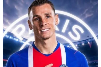 Fransa millisinin futbolçusu Luka Din PSJ ilə üçillik müqavilə imzalayacaq