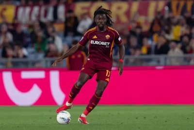 Mançester Yunayted Manu Kone ilə maraqlanır