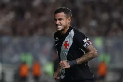 Koutinyo azarkeşlərin fitə basmasından sonra "Vasko da Qama" ilə müqaviləsini ləğv etdi