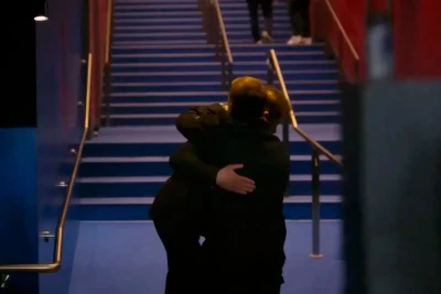 Hansi Flikin Simeoneyə Hörmət Jestini Əks Etdirən Anlar - VİDEO