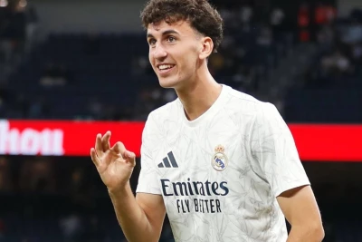 "Komo" "Real"ın 20 yaşlı müdafiəçisi Yakobo Ramonu transfer etmək istəyir