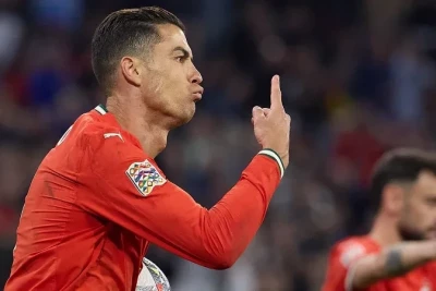 UEFA prezidenti: Ronaldo bütün zamanların ən yaxşı "üçlüy"ündədir