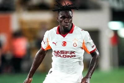 “Qalatasaray”ın müdafiəçisi Vilfrid Sinqo 3 həftə sahədə olmayacaq