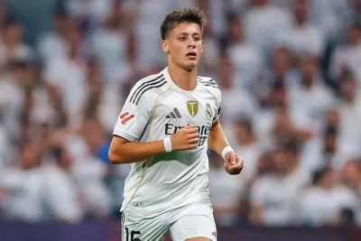 "Real" futbolçularının həftəlik maaşları