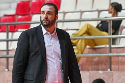 Azərbaycan millisinin baş məşqçisi: "Kosovo və İrlandiyaya qalib gəlməyə çalışacağıq"