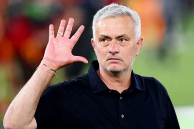 Joze Mourinyo “Benfika”dan ayrıldı