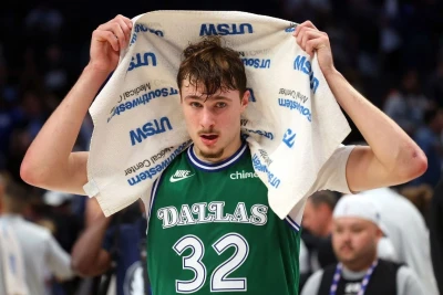 Kuper Fleqq NBA tarixində 50+ xal toplayan ən gənc basketbolçu oldu