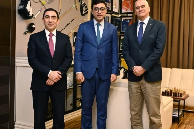 Fərid Qayıbov Dünya Badminton Federasiyasının İnkişaf direktoru ilə görüşüb