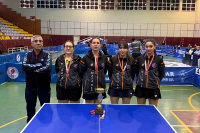 Azərbaycanlı stolüstü tennisçilər Türkiyə Super Liqasının bürünc mükafatını qazanıblar