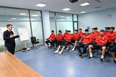 U-19 milli komandası üçün danışılmış oyunlara qarşı maarifləndirici sessiya keçirildi