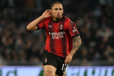 Noa Okafor "Lids"ə transfer olunur: "Milan" ilə razılıq əldə olundu