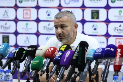Qurban Qurbanov "Şelburn" matçından sonra futbolçularına irad bildirməyəcəyini açıqladı