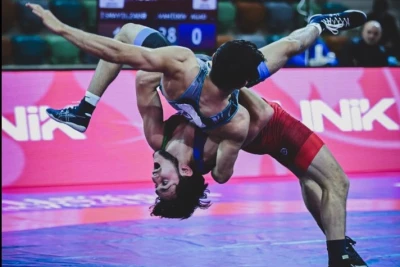 Rəşad Məmmədov "Tirana"da yarımfinala yüksəldi