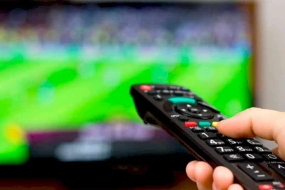 Həftəiçi və həftəsonu yayımlanacaq oyunların AFİŞASI