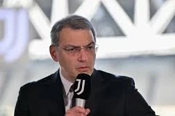 Yuventus baş direktor vəzifəsindən gedir