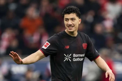 Paris Klubu 20 yaşlı əlcəzairli futbolçuya ciddi maraq göstərir