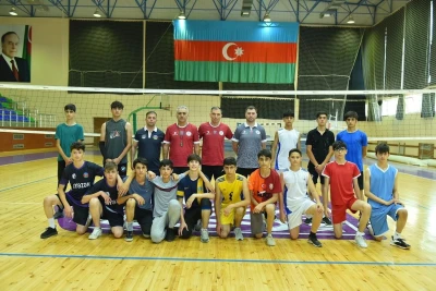 Sumqayıtda voleybolçuların seçim xarakterli məşqləri - FOTO