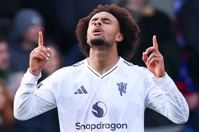 Coşua Zirkzee "Yuventus"a keçə bilər