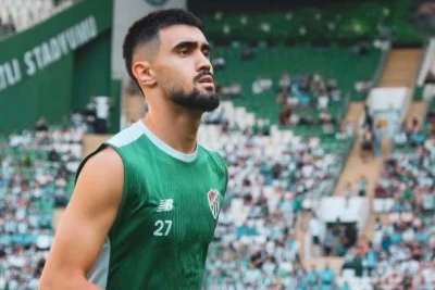 Toral Bayramov "Bursaspor"un heyətində "Şaxtyor"la görüşdə meydana çıxıb