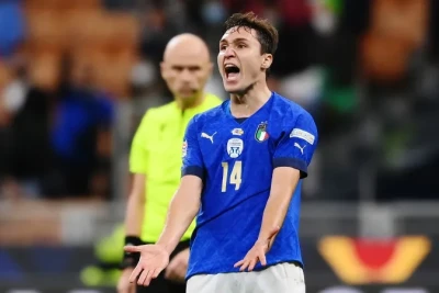 "Liverpul" Kyeza üçün "Yuventus"dan 10 milyon avro istəyir