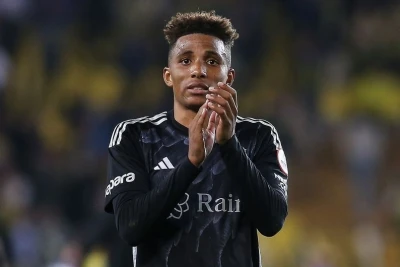 "Beşiktaş" Jedson Fernandeşin transferindən 27 milyon avro qazandı
