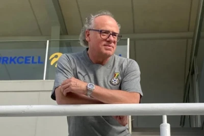 Azərbaycan millisinin sabiq məşqçisi Bernard Lippert FIFA eksperti kimi Bakıya gəlir