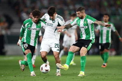 UEFA Avropa Liqası: 1/8 Final Oyunlarının Nəticələri və 1/4 Finala Yüksələn Komandalar