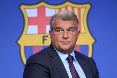 Laporta Superliqa klublarını UEFA-ya qayıtmağa çağırıb