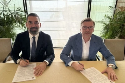 Arda Turan rəsmi olaraq "Şaxtyor"da - 2 illik sözləşmə