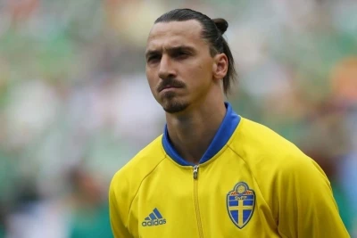 Zlatan İbrahimoviçin qazandığı kuboklar sosial mediada nümayiş etdirildi
