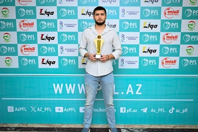 Hüseyn Novruzov II Liqada "Ayın qolu" mükafatını qazanıb