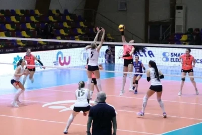 Qadın voleybolçular arasında Azərbaycan Yüksək Liqasında 1/4 final mərhələsinin oyunları davam edir