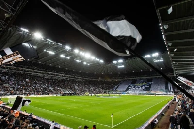 İngiltərə klubu stadionunu genişləndirmək niyyətindədir