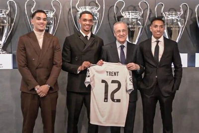 "Real" Trent Aleksandr-Arnold ilə müqavilə imzaladı