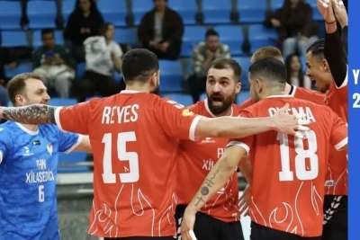 Azərbaycan Yüksək Liqası: "Xilasedici" və "Ordu" finalda qarşılaşacaq