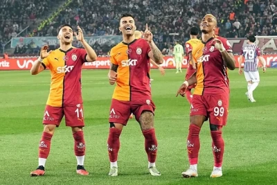 "Qalatasaray" Trabzon səfərindən 3 xalla döndü