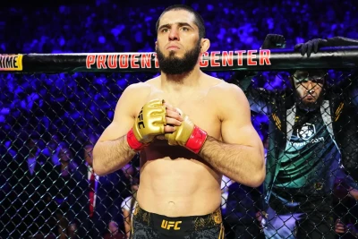 İslam Mahaçev Konor Makqreqorla boks döyüşünə hazırdır