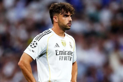 Raul Asensio "Alaves" azarkeşləri tərəfindən təhqir edilib