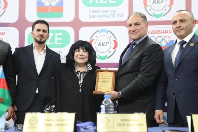 "Yüksələn Ulduzlar" karate turniri keçirilib, Flora Kərimova mərasimə rəng qatıb