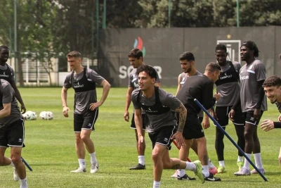 "Neftçi"nin yeddi futbolçusu "Turan Tovuz"la qarşılaşmanı buraxacaq