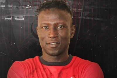 "Qəbələ" Abdullahi Şuaybu ilə yollarını ayırdı