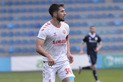 "Kəpəz" Urfan Abbasovu heyətinə qatdı