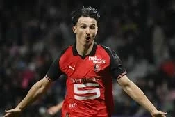 Esteban Lepol Fransa çempionatının ən sərrast futbolçusu oldu