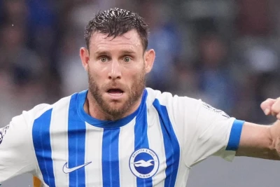 Ceyms Milner Premyer Liqada 25-ci təqvim ilini qeyd edir