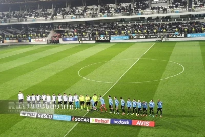 "Neftçi" - "Qarabağ" oyununda ilk hissə başa çatıb - YENİLƏNİB