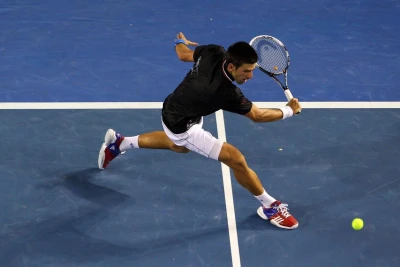 Novak Cokoviçin "Australian Open – 2012" Qalibiyyət Raketkası Rekord Qiymətə Satıldı
