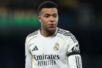 Mbappe "Real Madrid" həkimlərinin səhv diz müayinəsi şayiələrini təkzib edib